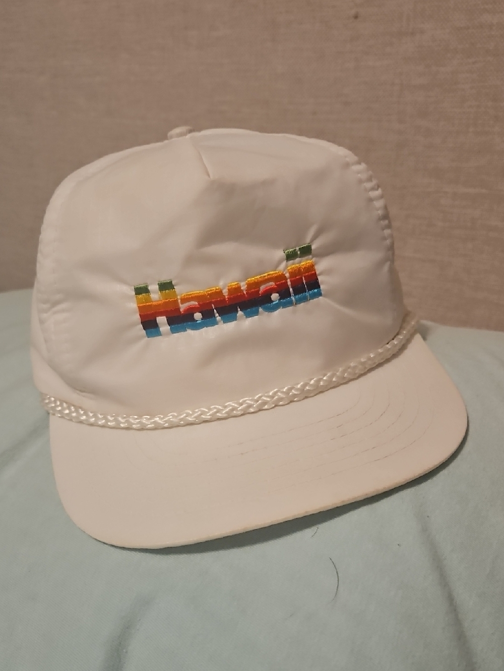 Vintage 'Hawaii' Embroidered Rope-Trim Cap